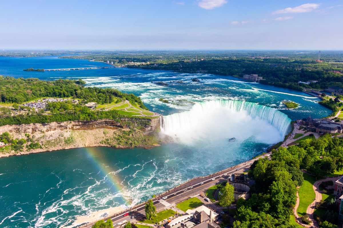 Niagara winery tour limo